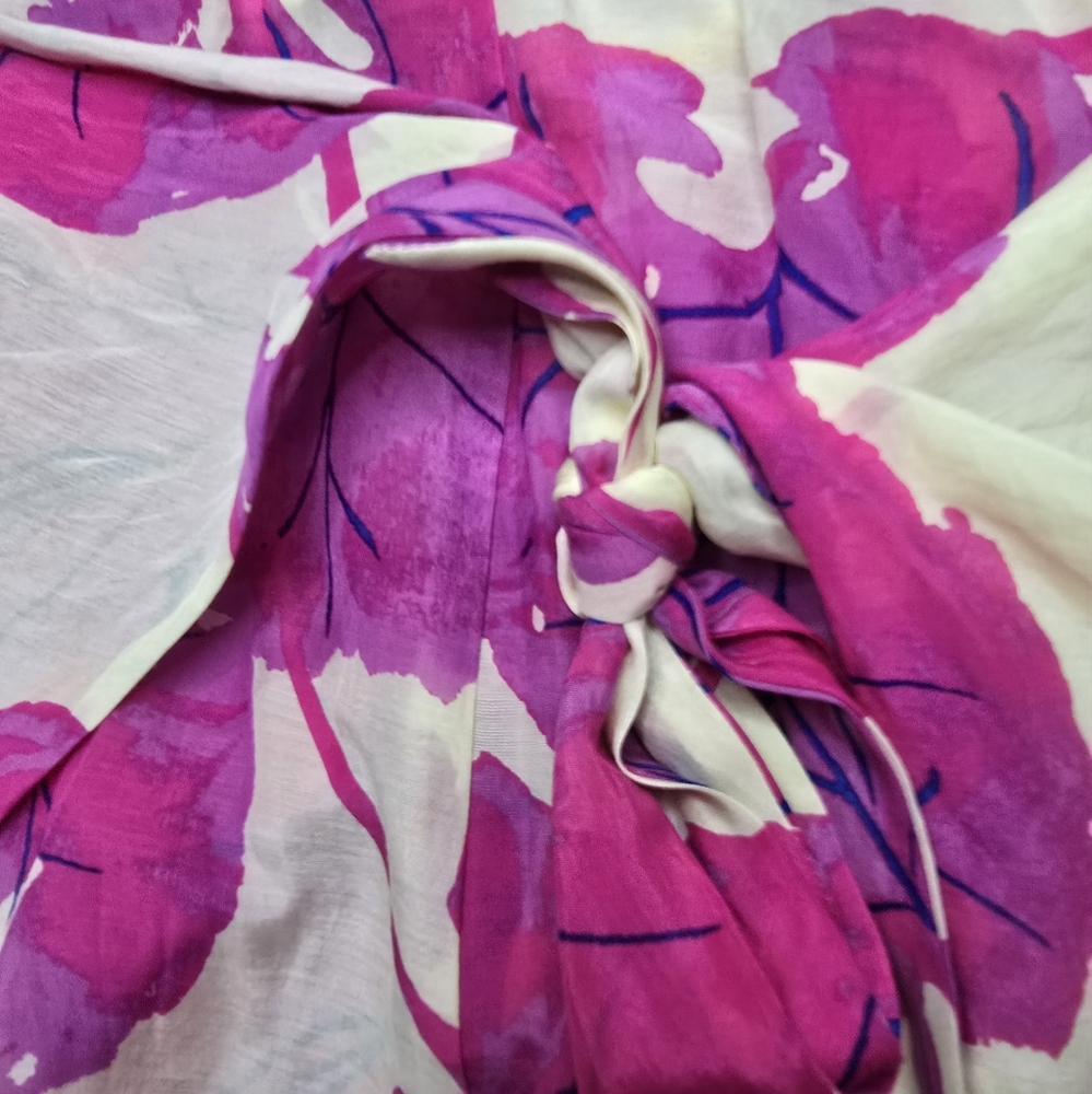 Diane Von Furstenberg Cream Wide-Leg Pants with Pink Floral Print - Picture 7 of 11